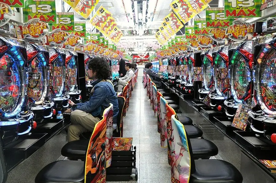 Shinjuku Cosmos Pachinko facility